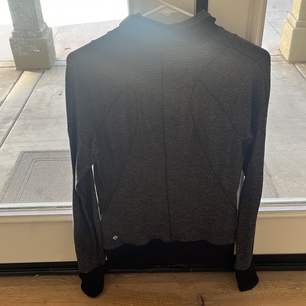 Women’s Pullover Lululemon Jacket - image 2